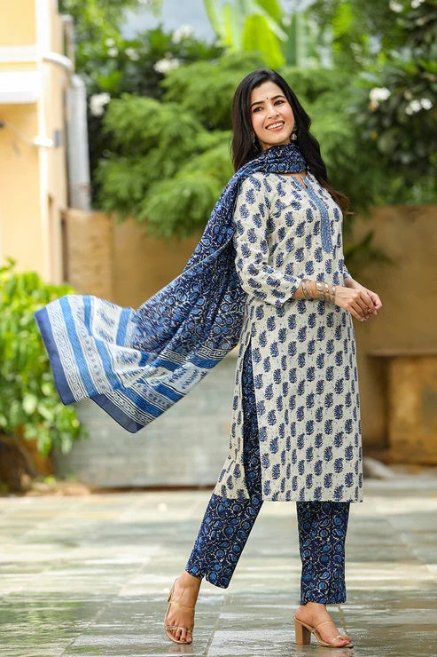 Set Sut Lurus Campuran Kapas Biru Dengan Duptta