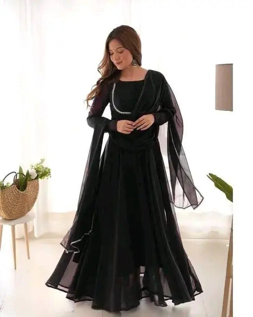 Set Gaun Georgette Bercetak Bergaya Bergaya Dengan Dupatta