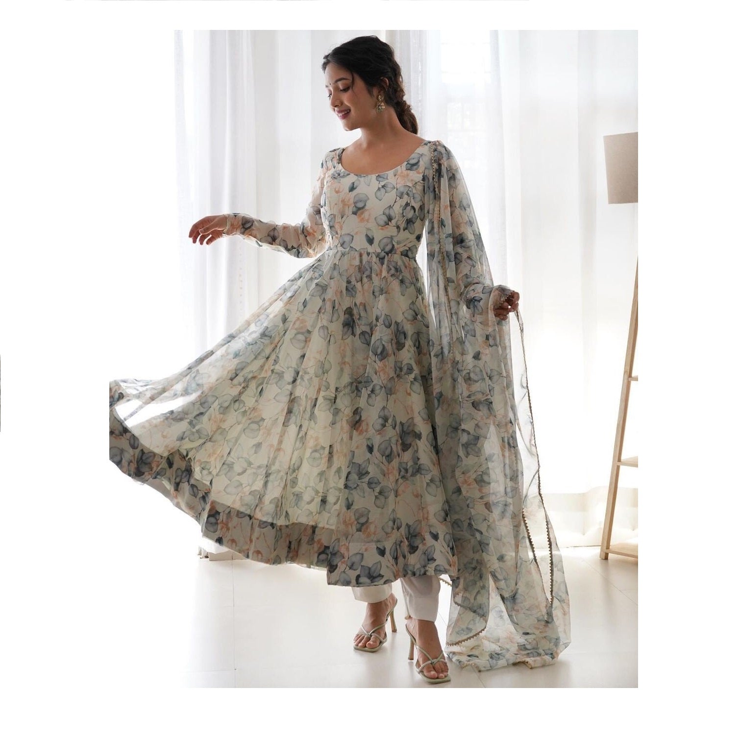 Set Gaun Georgette Bercetak Bergaya Bergaya Dengan Dupatta