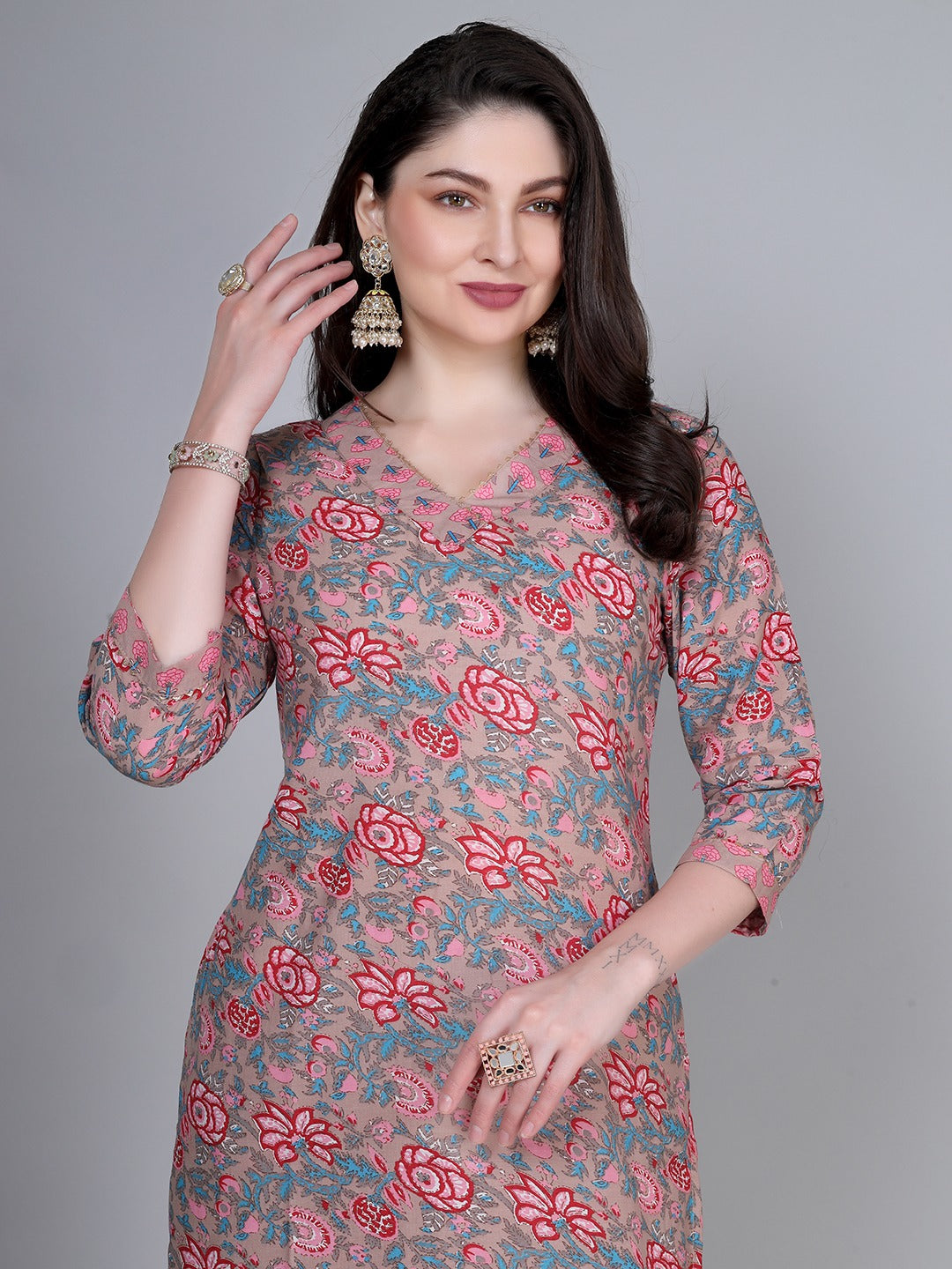 Comfortable and Stylish Cotton Work Kurti and Pant Set with Printed Design