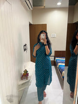 Set Kurti &amp; Seluar Bercetak Wanita Rekaan Cantik – Sesuai untuk Mana-mana Musim