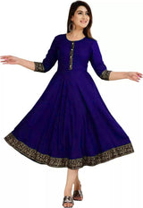 Punjabi Readymade Gown for Party Wear/Gaun Punjabi Readymade untuk Pakaian Pesta