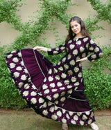 Hati yang cantik Cetakan Kerajang Kurti &amp; Skirt
