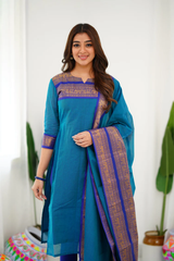 Set Kurti dan Dupatta Kapas Sutera dengan Kerja Tenun yang Rumit