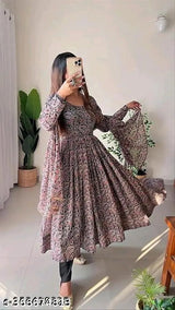 Set Gaun Georgette Bercetak Bergaya Bergaya Dengan Dupatta
