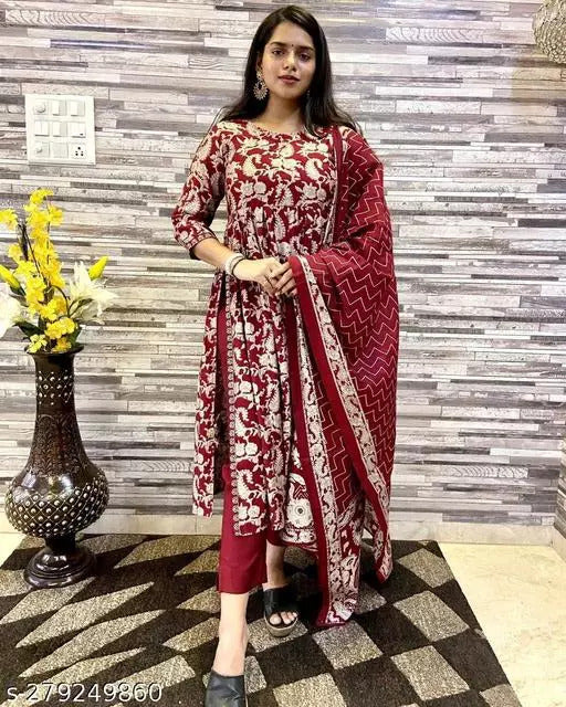 Trendy Cotton Digital Printed Rayon Naira Cut Kurti Set for Women