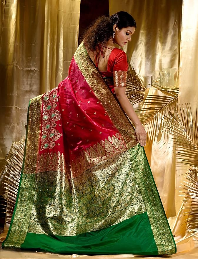 Beautiful Silk Printed Saree With Unstitched Blouse