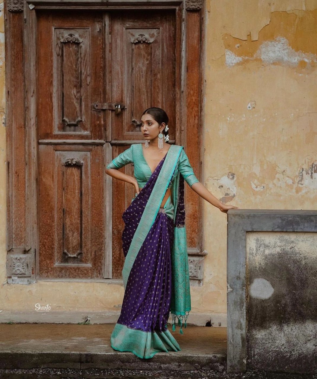 Beautiful Softy Kanjivaram Silk Saree With Unstiched Brocade Blouse