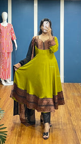 Vichitra Silk Gown with Dupatta