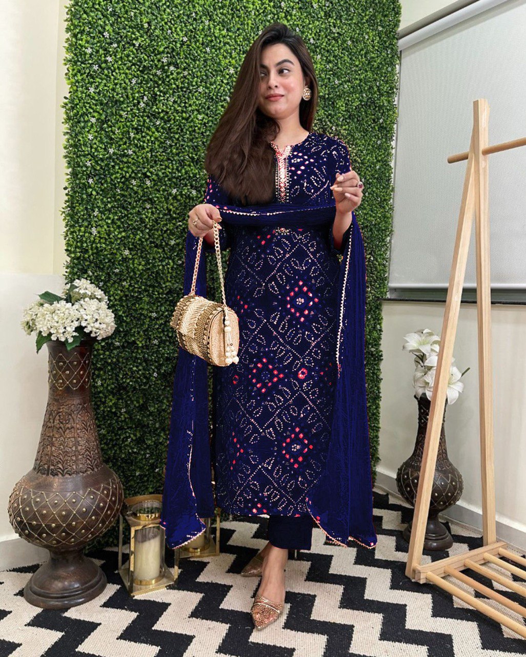 Beautiful Suit Set in Premium Rayon Fabric