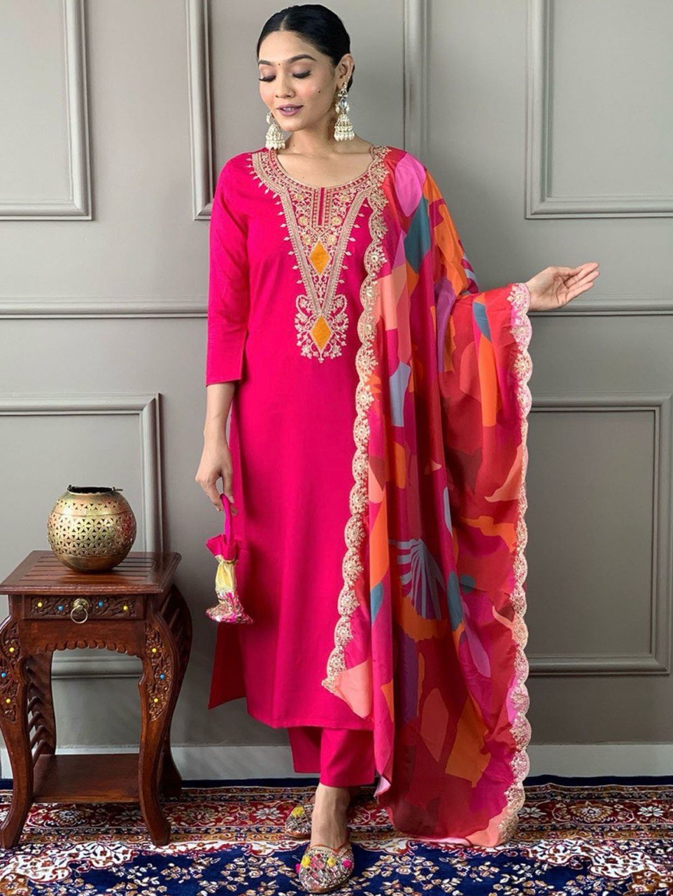 Presenting New Rayon Fabric beautiful suit set